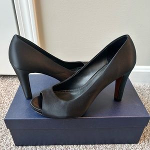 Brooks Brothers black satin peep toe heels